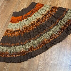 Grace Elements vibrant orange and brown abstract pattern midi skirt. Size 14.